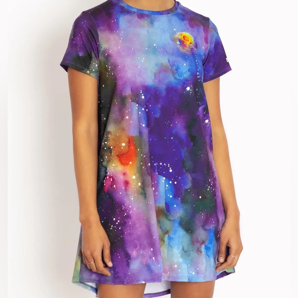 Blackmilk “EXPAND YOUR UNIVERSE SWING TEE DRESS” Size Medium M NWT Lora Zombie
